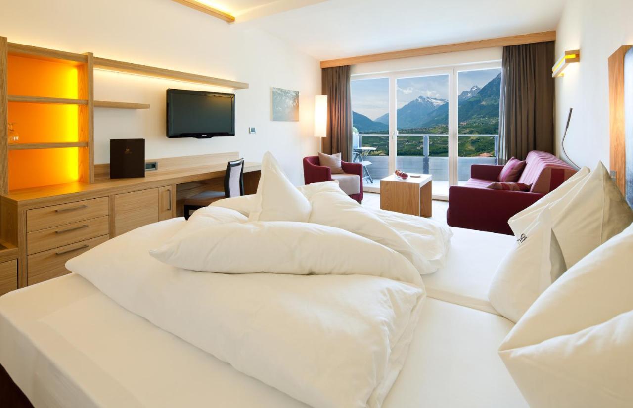 Hotel Resmairhof Schenna Buitenkant foto